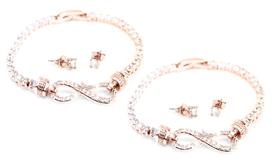 Image 7: Bracelet and Earring Set Made with Crystals from Swarovski®


