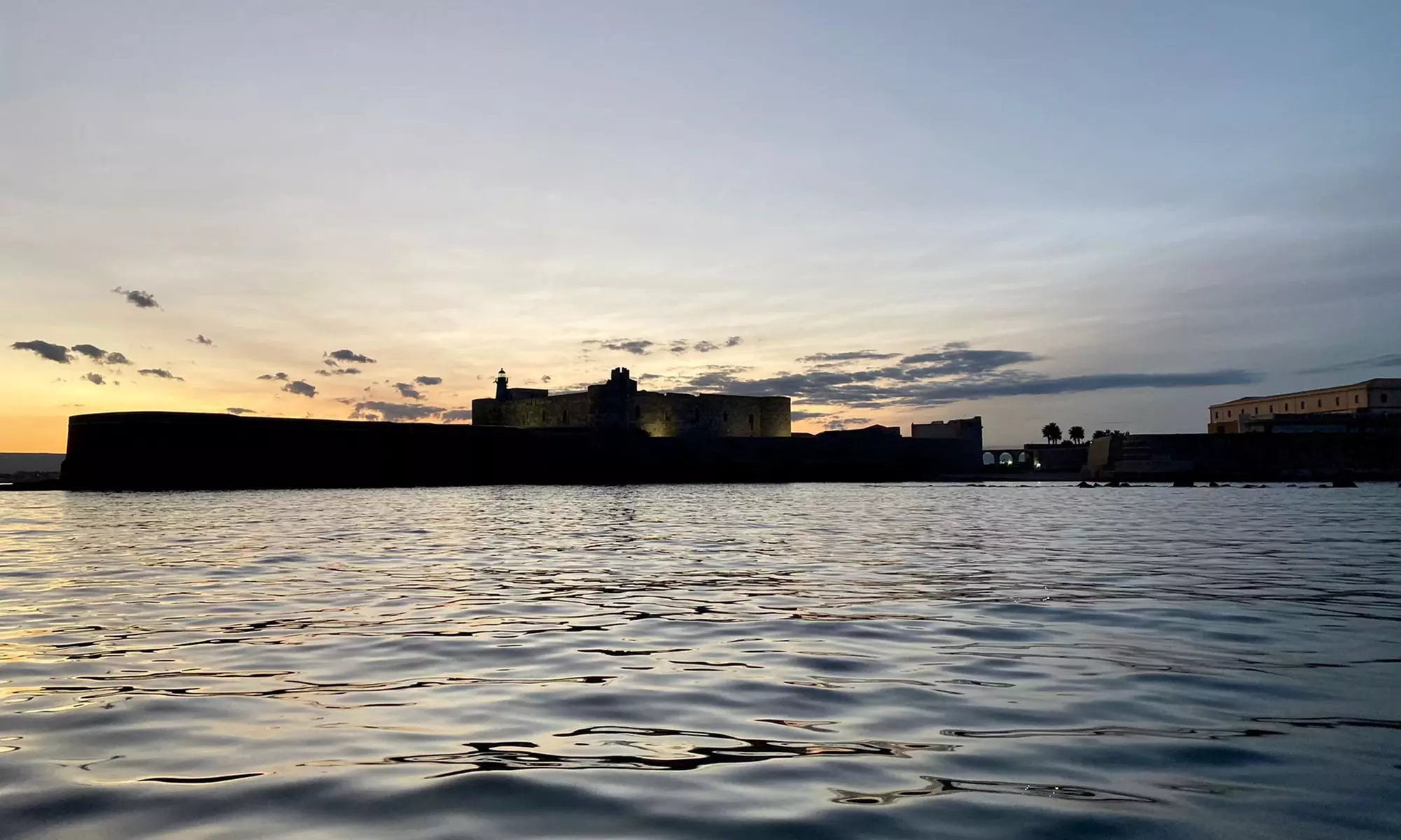 Tour isola di Ortigia e grotte di Siracusa con Syracuse Excursion