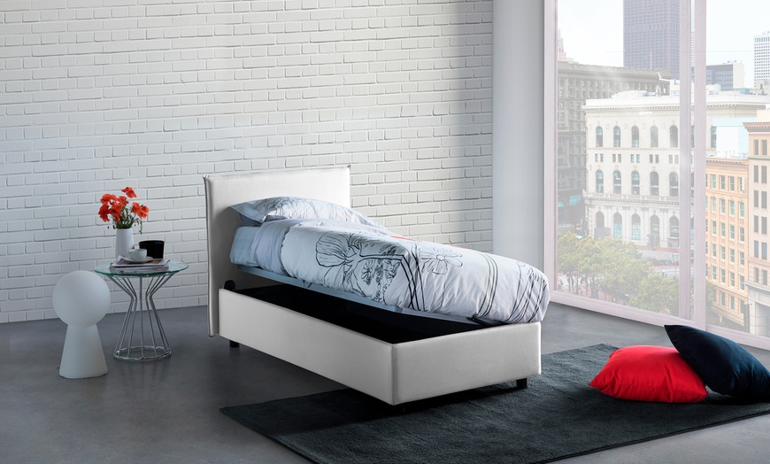 Image 59: Letto di design Milano