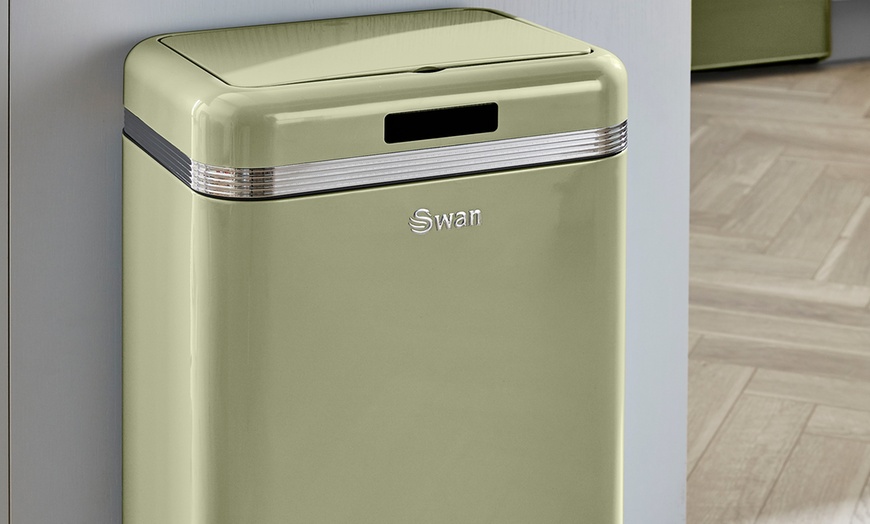 Image 11: Swan Retro-Style 45L Square Sensor Bin With Free Delivery