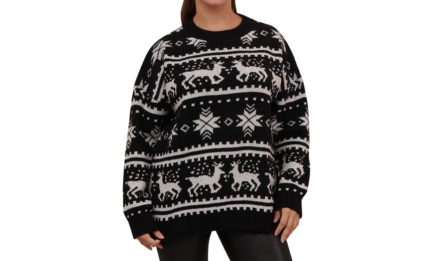 Image 9: Unisex Knitted Christmas Jumper