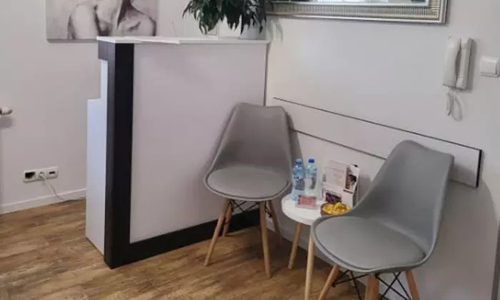 Redukcja tkanki tłuszczowej dzięki zabiegom EM Slim NEO