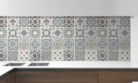 Fino a 72 adesivi per piastrelle Wallplus, disponibili in 4 fantasie