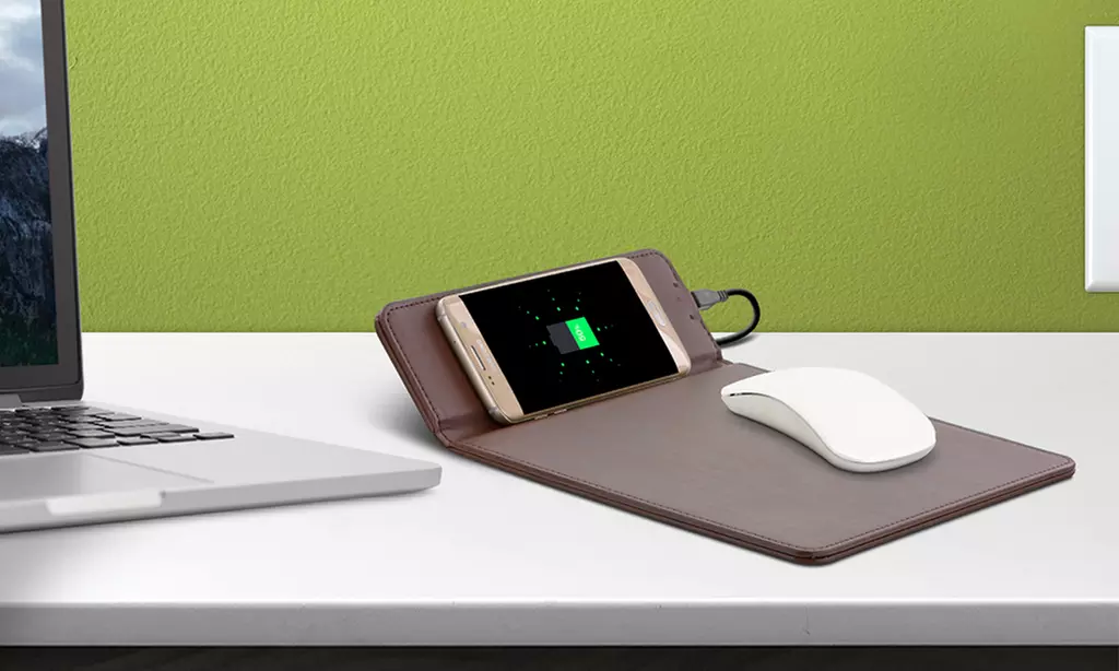 Aduro Qi Wireless Charging Mouse Pad - Primary Image