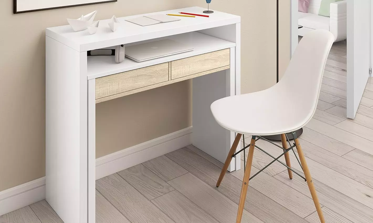 Ausziehbarer Konsolentisch