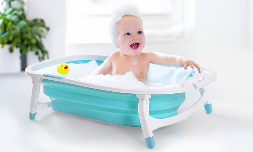 Image 10: Collapsible Baby Bathtub
