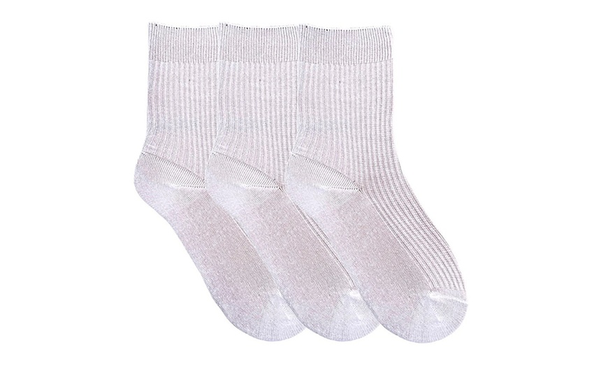 Image 3: Women's Assorted Socks