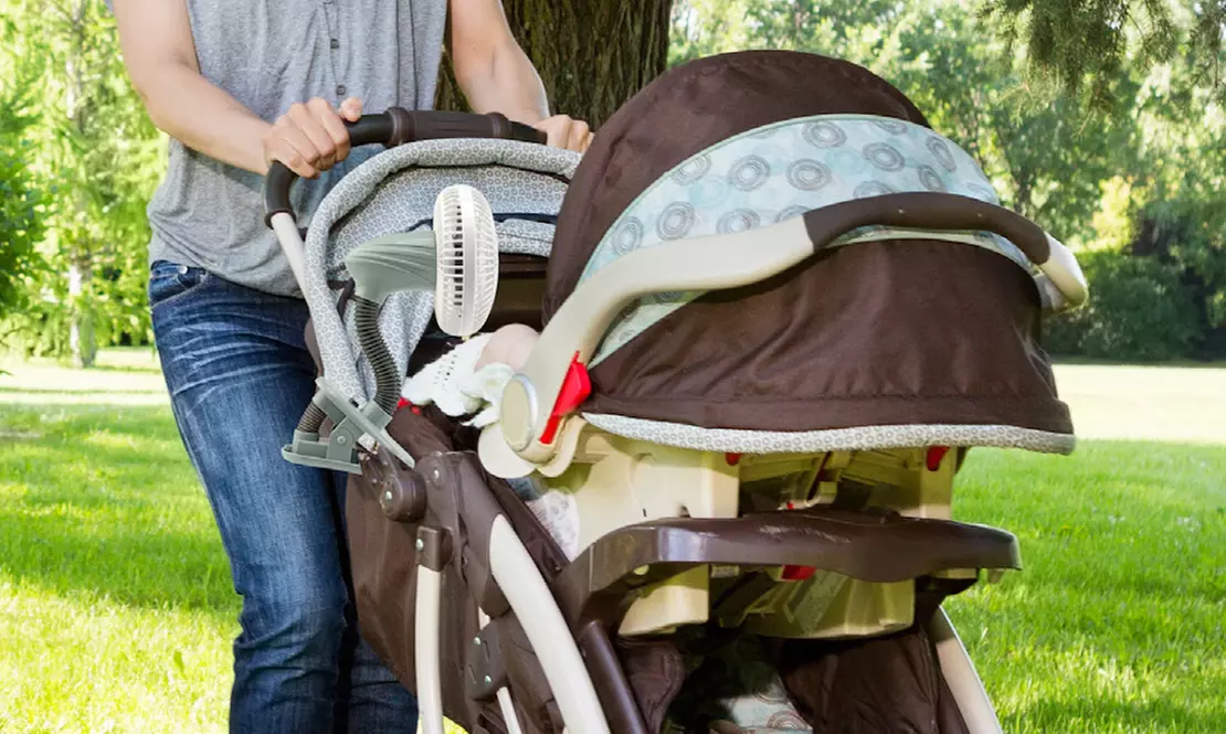 O2COOL 4" Portable Battery-Operated Stroller Clip Fan with Flexible Neck - Second Medium
