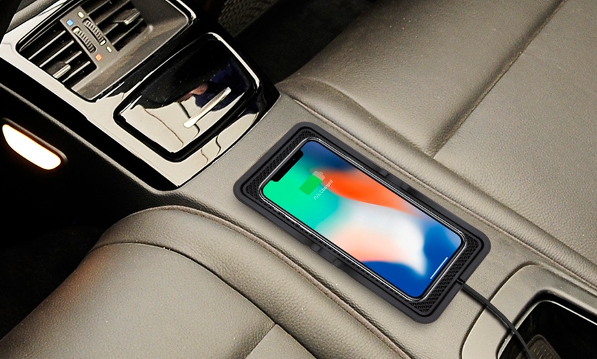 Image 3: Wireless Charger for Car