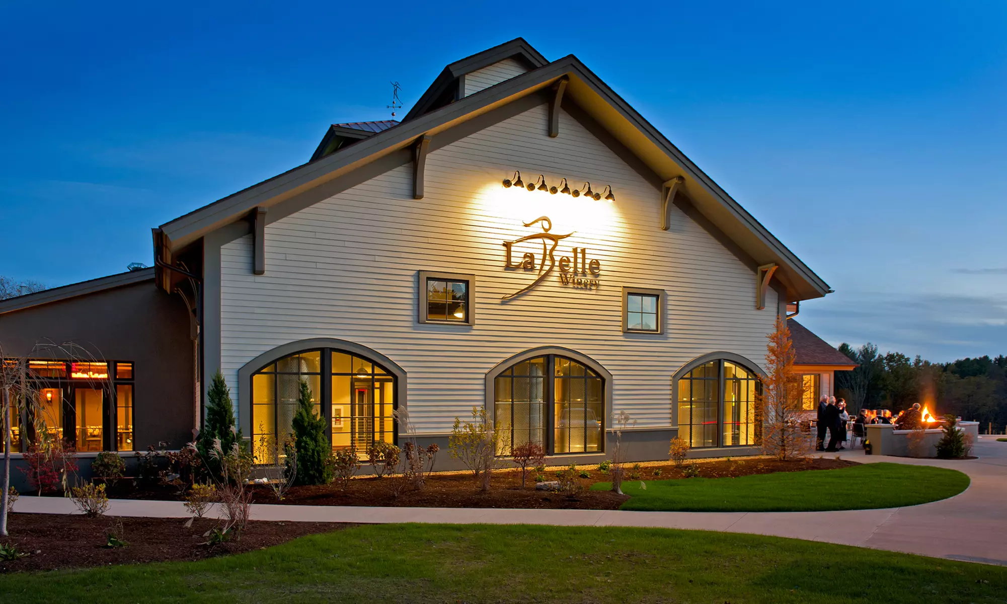 Experience the Wine Lover Tasting Experience with Seven Tastes