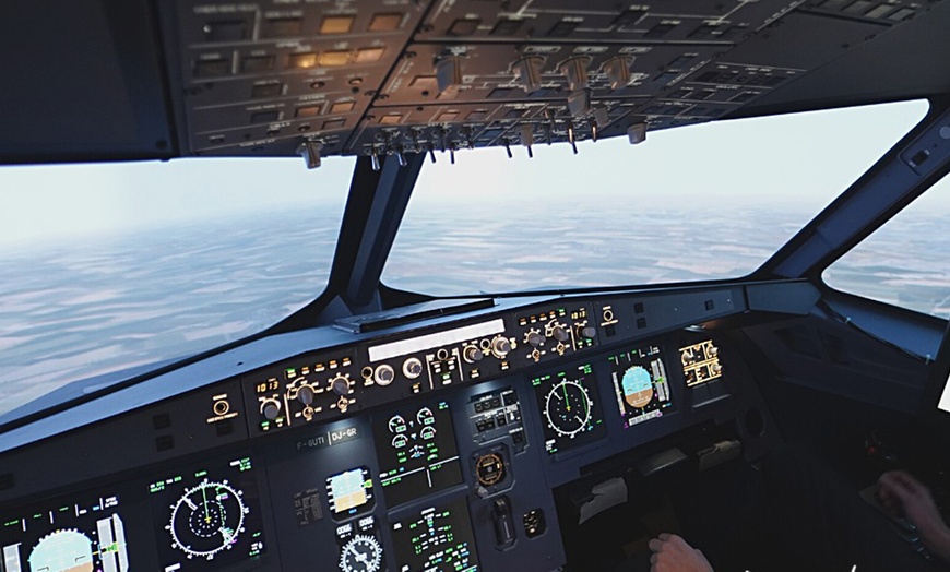 Image 4: Simulateur de vol au choix Airbus A320 avec AviaSim Rennes