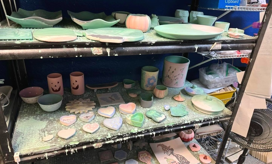 Image 2: Unleash Creativity with $20 Pottery Credit & VIP Pass