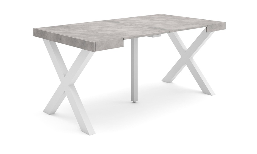 Image 9: Table console extensible avec pieds en bois massif