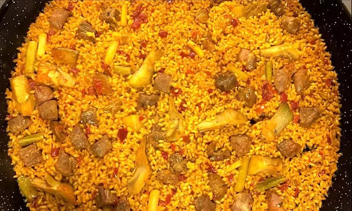 Menú de arroz para llevar para 2 o 4 personas con botella de vino