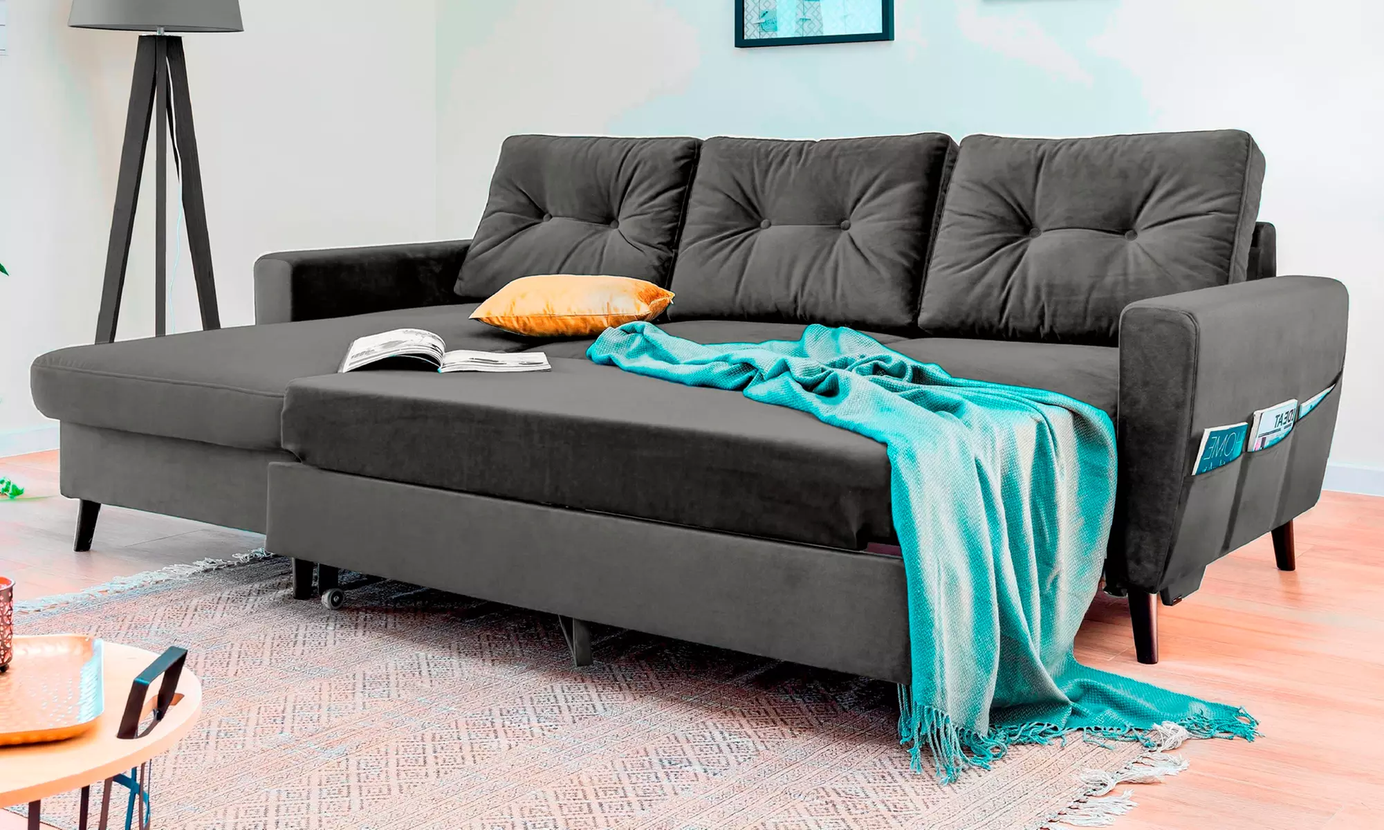 Bobochic Samt Sofa/Schlafsofa im Skandinavischen Stil mit Bettkasten & Kissen in Anthrazit – gestaltbar an den Ecken - Primary Image