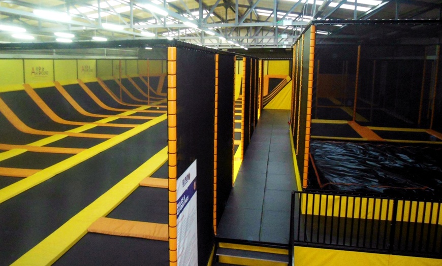 Image 3: One-Hour Trampoline Park Access