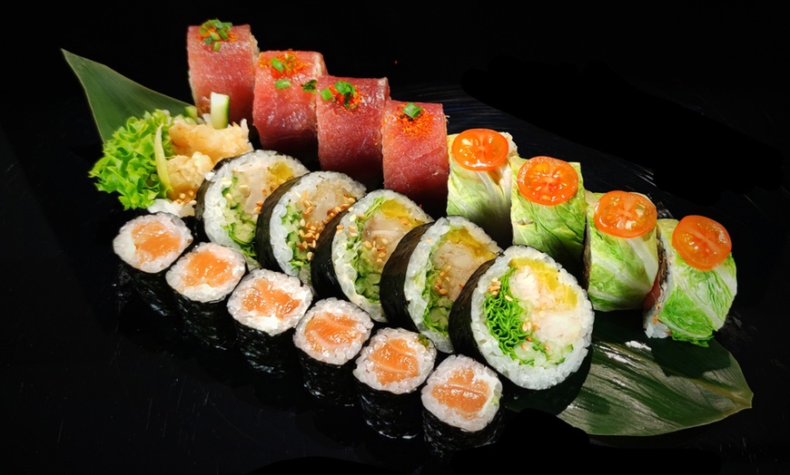 Image 5: Zestawy sushi: 34 lub 62 kawałki w Sekai Sushi