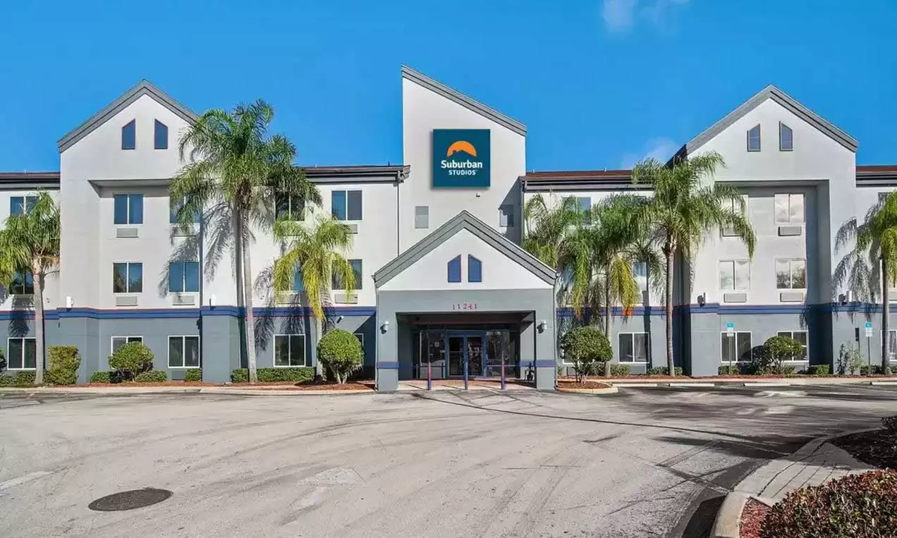 Stay with Pet-Friendly Amenities and Full Kitchens at Suburban Studios Hotel in Ocoee, FL - Primary Image