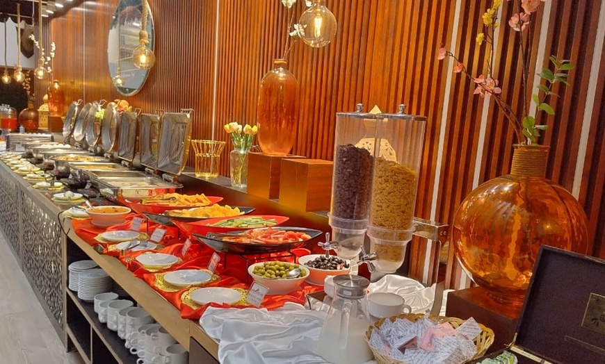 Image 1: Enjoy Iftar with 4* Buffet featuring Kebabs, Biryanis & Ramadan Juices