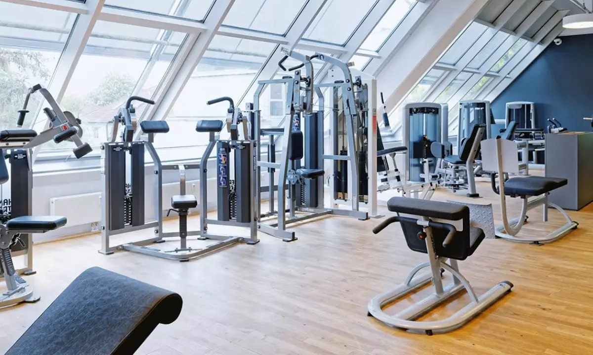 Bis zu 80% Rabatt auf den Fitnessstudio bei Vitamed Sports And Health Center Hamburg