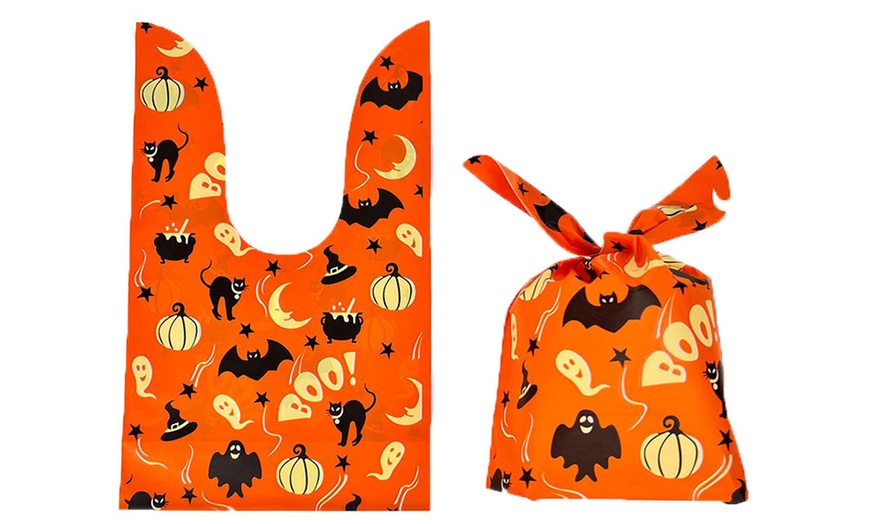 Image 7: Lot de 50 sacs de friandises d'Halloween