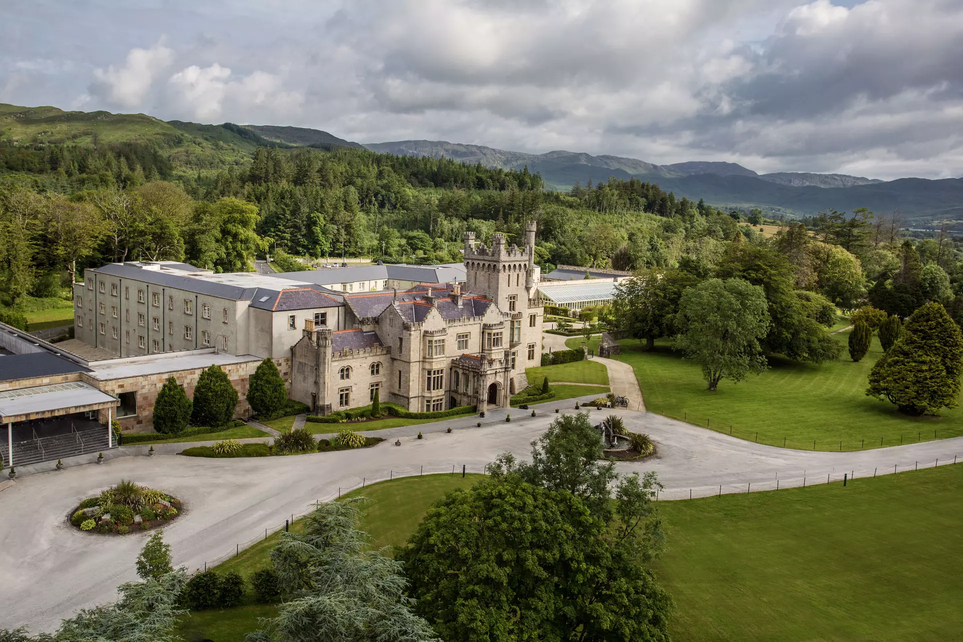 ✈ 8-Day Ireland Castle Stay. Price is per Person, Based on Two Guests per Room. Buy One Voucher per Person - Primary Image