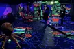 Schwarzlichtminigolf: 1,5 Std. 3D Neon Minigolf für 2 oder 4 Personen (gültig bis 31.03.2025) (bis 34% sparen) - Second Medium