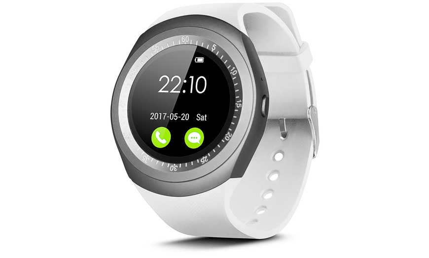 Image 3: Smartwatch con diseño deportivo