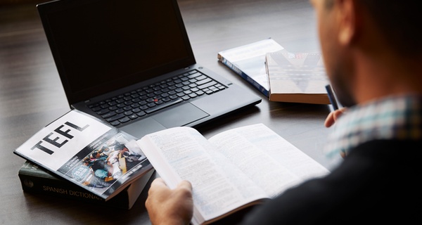 Kurs online: TEFL (TESOL) Masterclass (nauczanie języka angielskiego) – 120 godzin z Alpha Academy (do -94%)