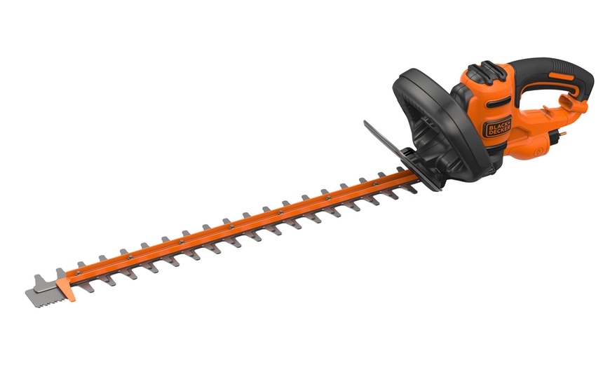 Image 28: Black and Decker Garden Bundle