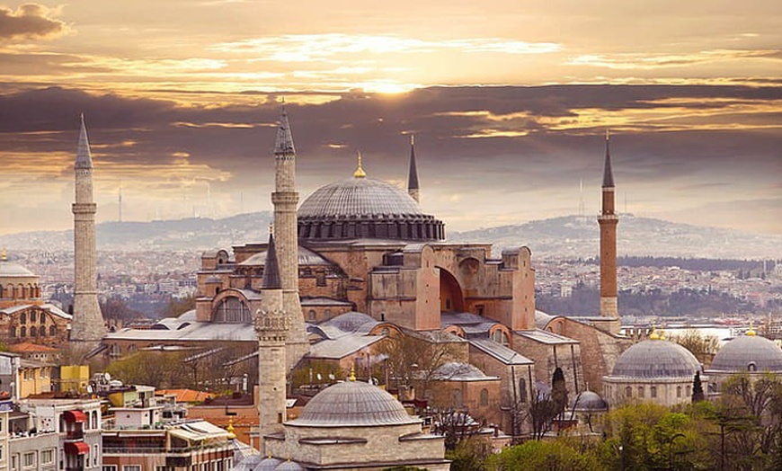 Image 28: ✈ 5-Day Istanbul Vacation w/ Air from Worldee