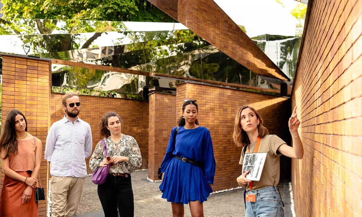 Beleef Amsterdam door de ogen van Anne Frank: tour van 120 minuten