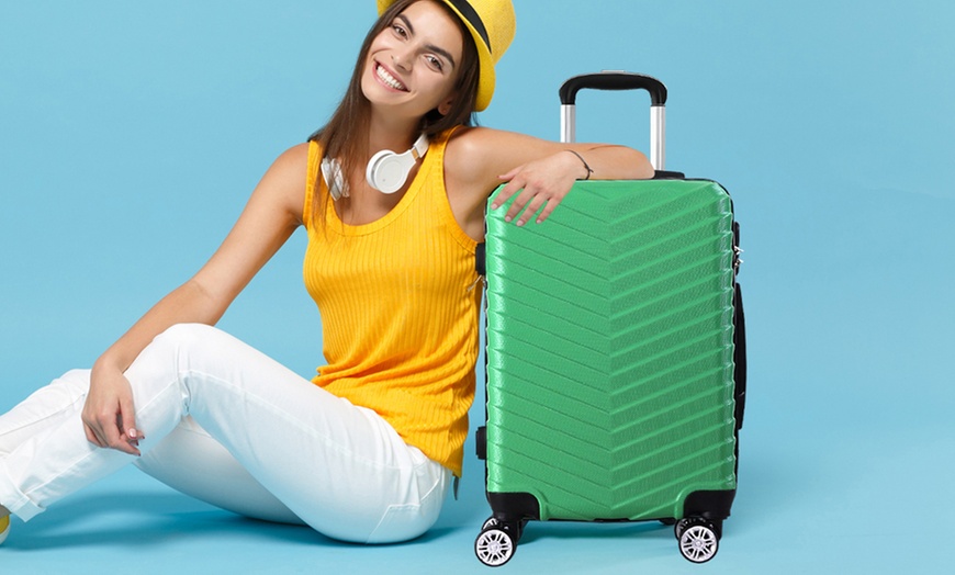 Image 14: Hardshell Lightweight Suitcase