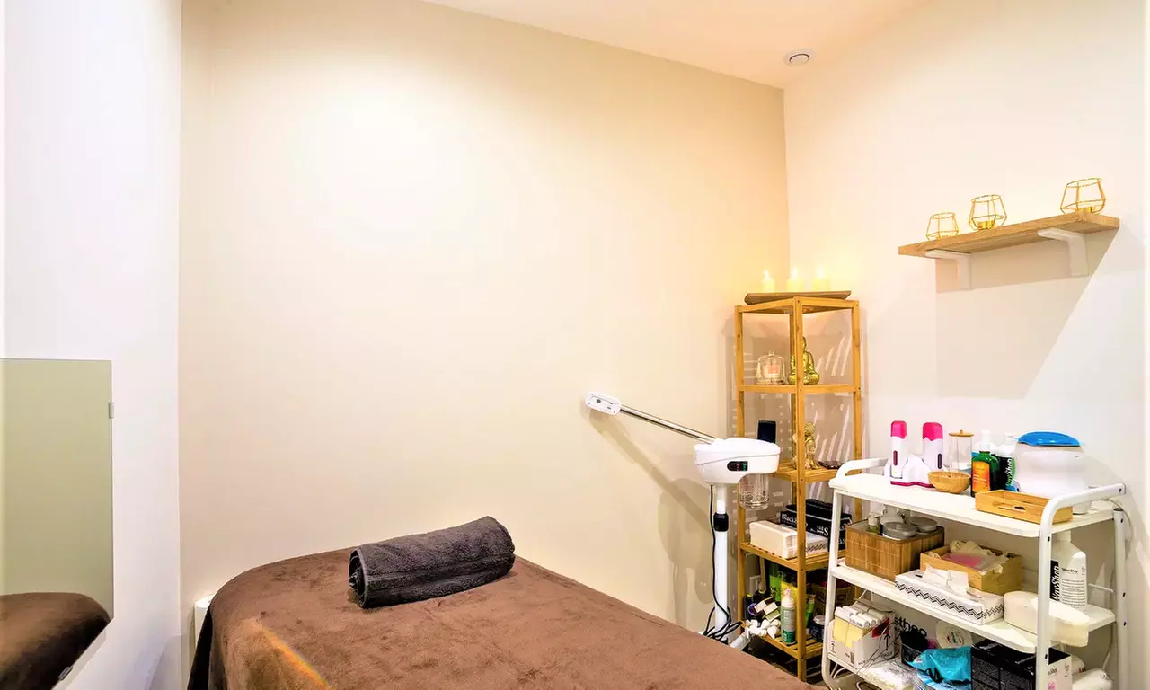 Épilation à la cire, zones au choix pour 1 personne avec Ora Institut (jusqu'à 50% de réduction) - Second Medium