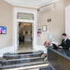 Image 3: London: Elegant 4* Stay with Breakfast