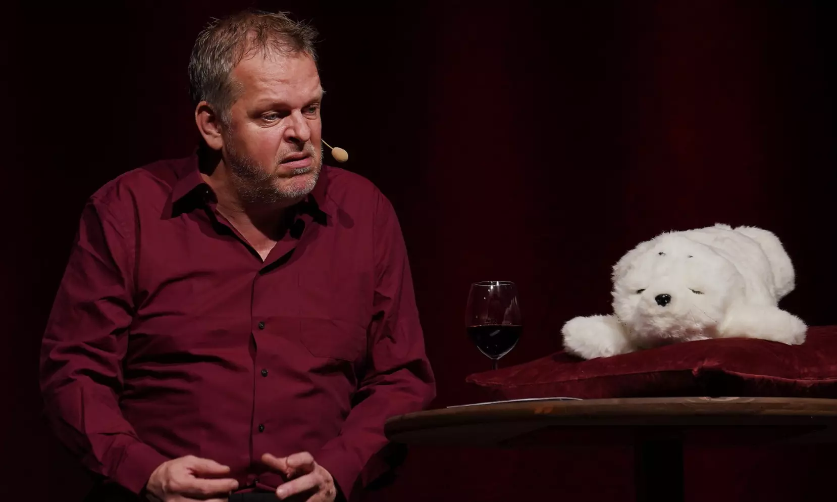 Ticket für Comedy-Show von Karsten Kaie von Januar bis Dezember