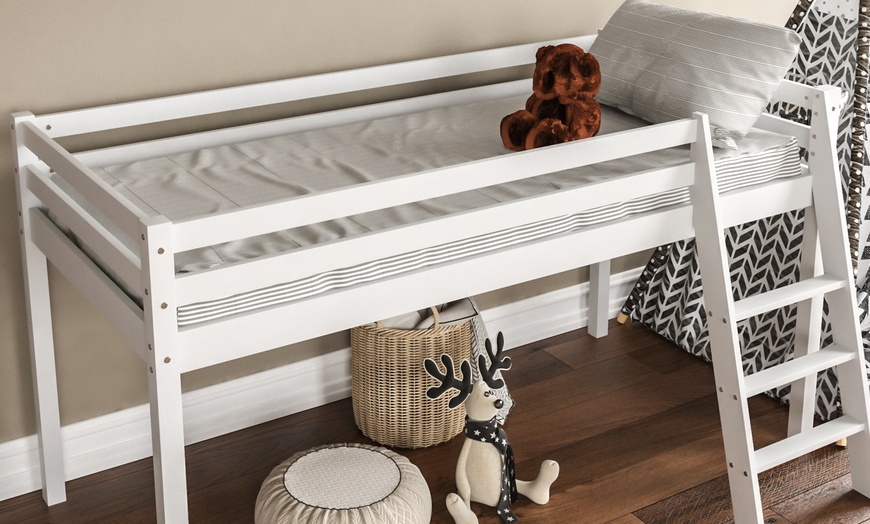 Image 8: Sydney Bunk Beds