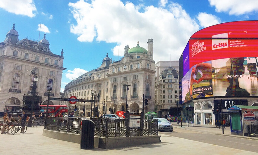 Image 6: Ultimate London Sightseeing Walking Tour