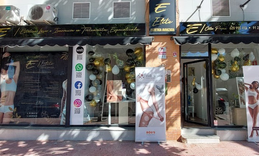 Image 9: Masaje corporal a elegir de 45 minutos con 15 minutos de masaje Kobido