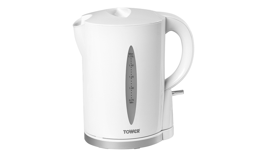 Image 18: Tower Kettle and Toaster Set