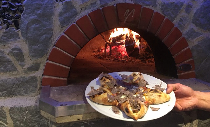 Image 4: 3-Gänge-Menü mit Holzofen-Pizza