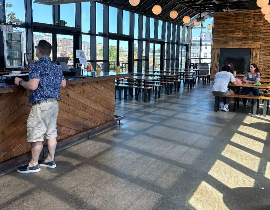 Custom Sip Happens Tours' Private Livery Service for Up to 14: Explore Boston, Providence, or Newport Stress-Free - Second Medium