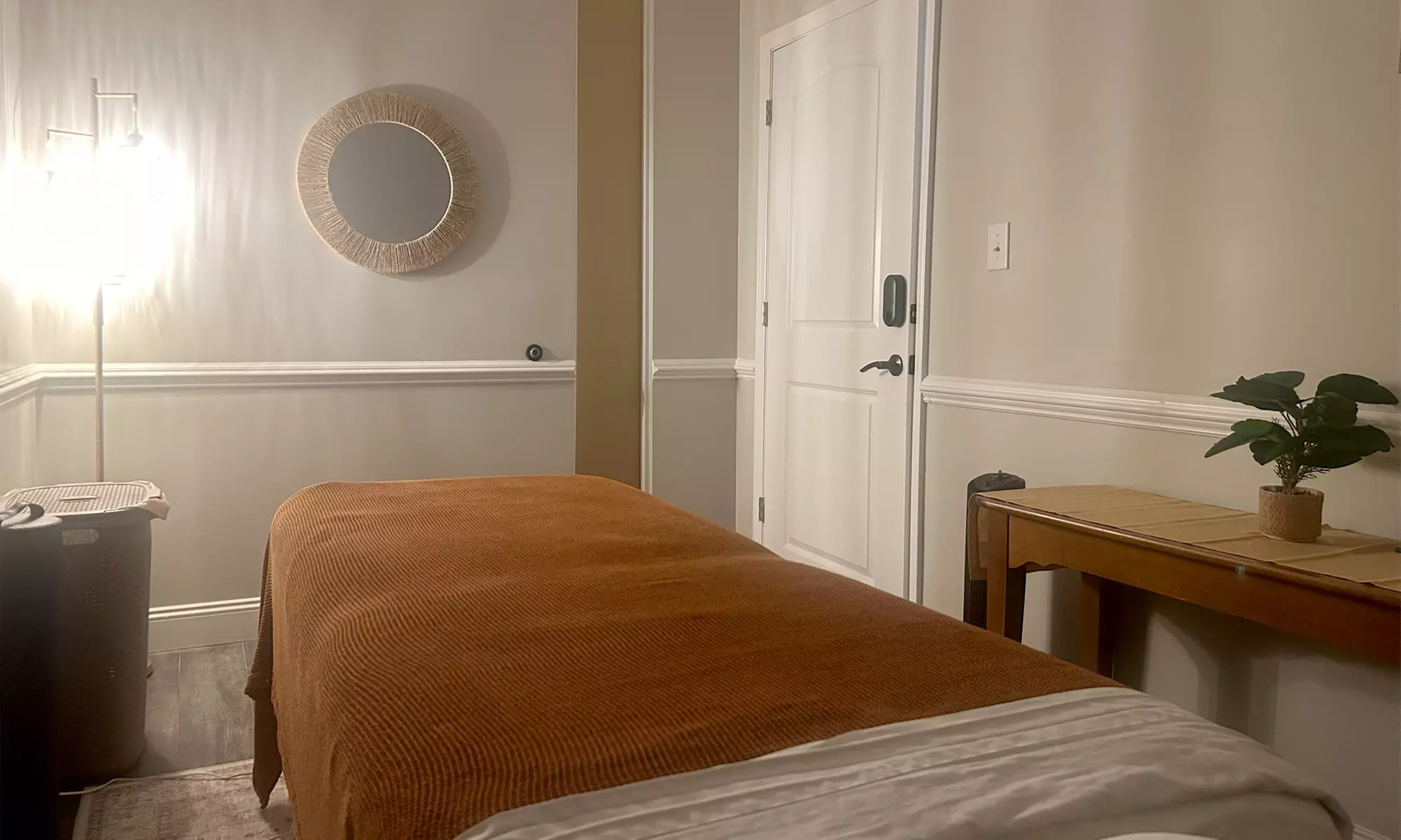 Unwind with 60 or 90 Minutes of Custom Massage and Aromatherapy