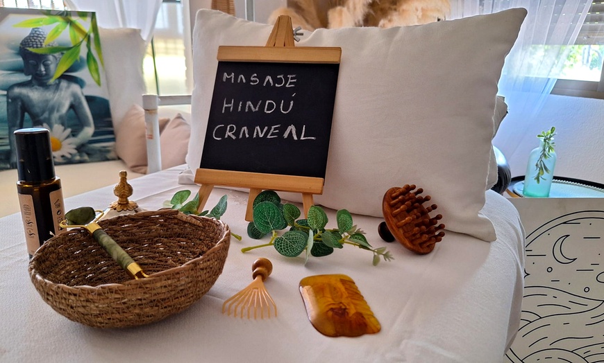 Image 10: Ritual hindú de 60 min con fruta y té, opción individual o doble 