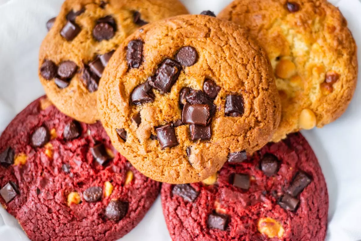 Enjoy Freshly-Baked Bagels and More Anytime