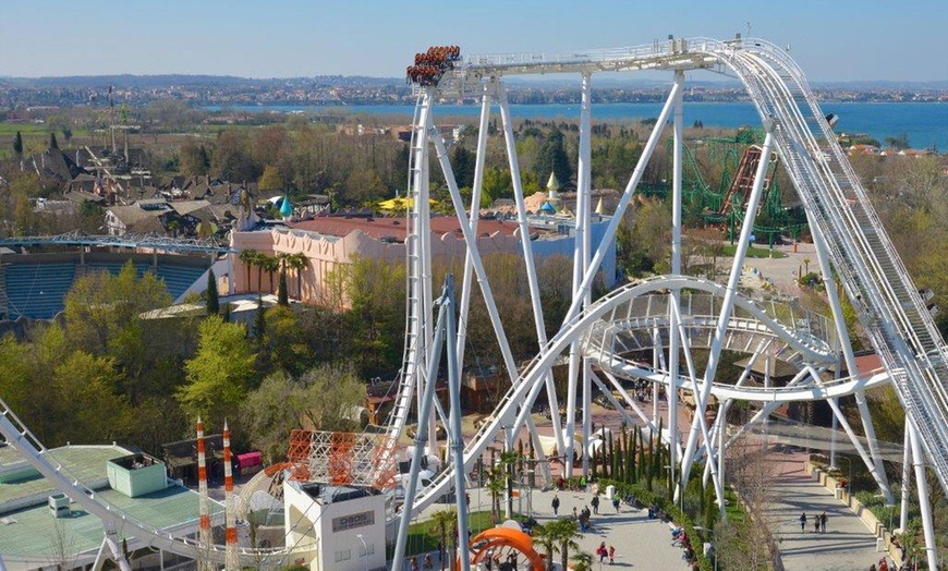 Image 10: Ingressi Gardaland Park e Sea Life