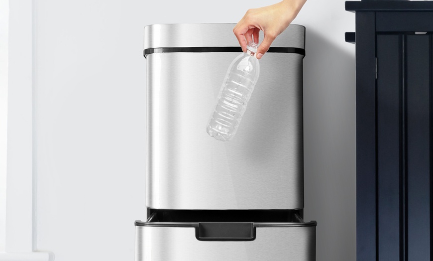 Image 11: Dual Kitchen Sensor Bin