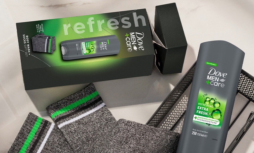 Image 6: Dove Men Care Refresh Extra Fresh Bodywash Gift Set with Ankle Socks