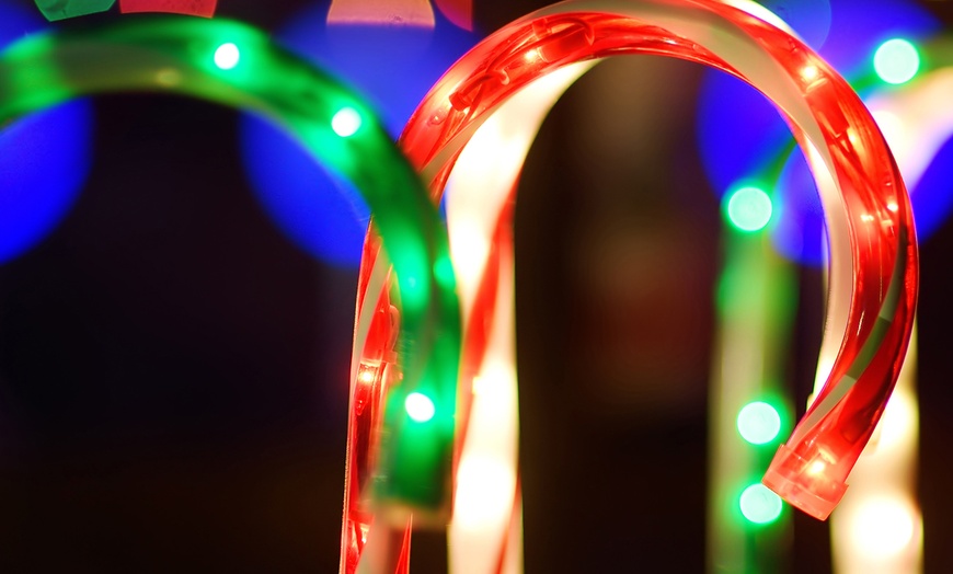 Image 10: Battery-Operated Christmas Candy Cane Pathway Lights