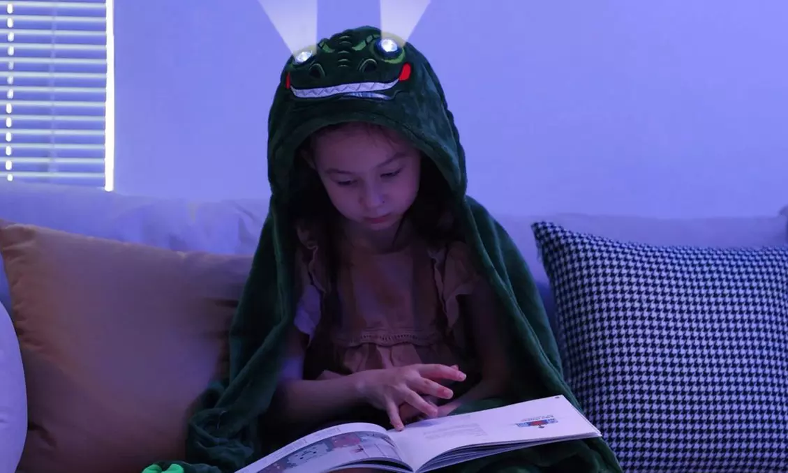 Soft Fleece Hooded Blanket with LED Eyes
